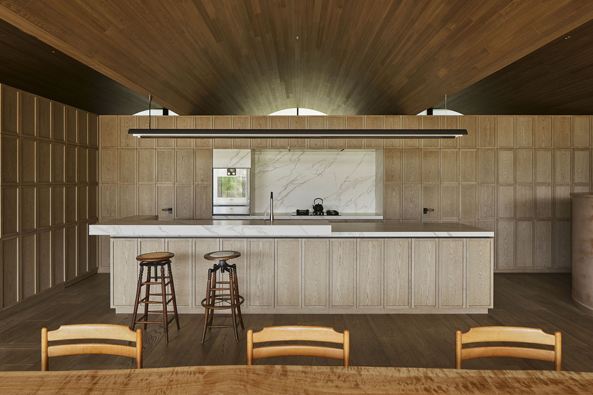 Hiroshi Nakamura & NAP creates barrel-vaulted roofs to offer ample interior space in Japan