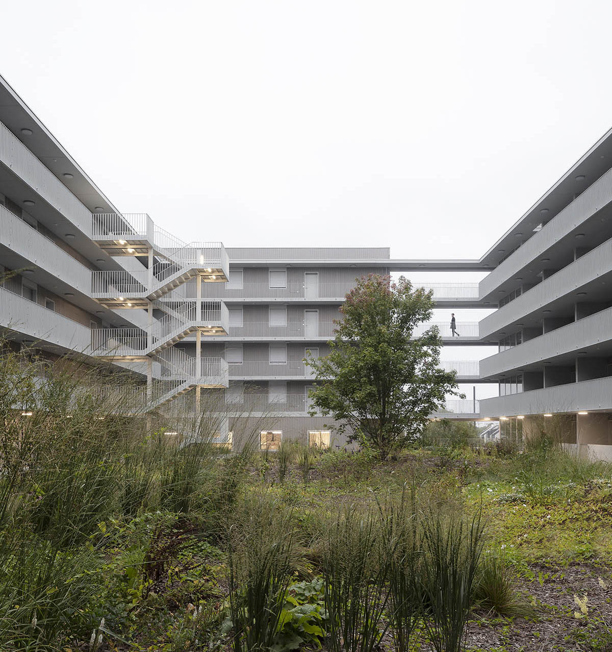 KAAN Architecten completes a compact mixed-use building with a domestic vibe in Nantes, France
