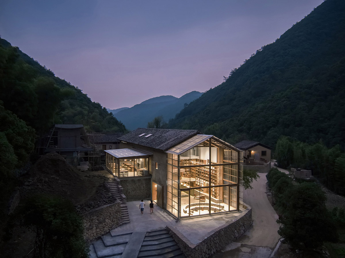 World Interior of the Year Award at INSIDE 2021 goes to Capsule Hostel and Bookstore in China