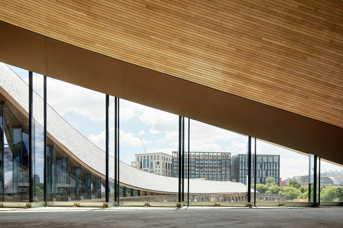 Heatherwick Studio completes renovation of Coal Drops Yard in London
