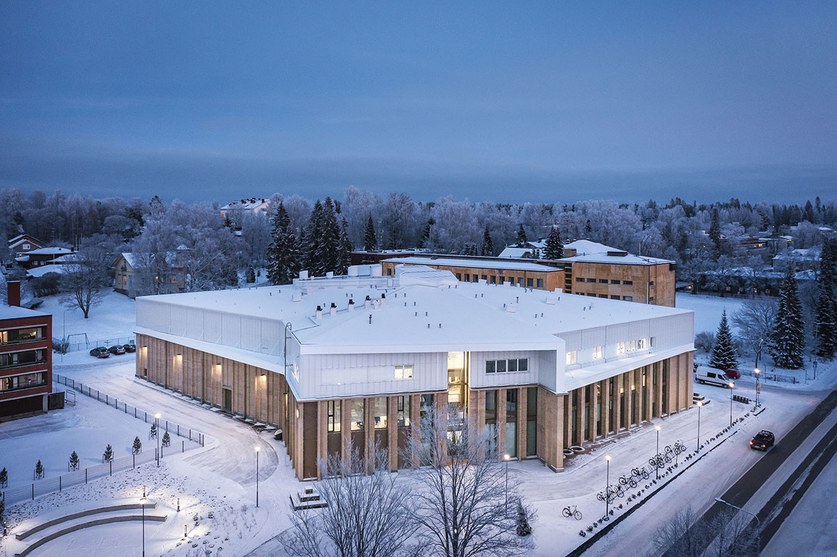 Lahdelma & Mahlam&auml;ki architects built school resembling 