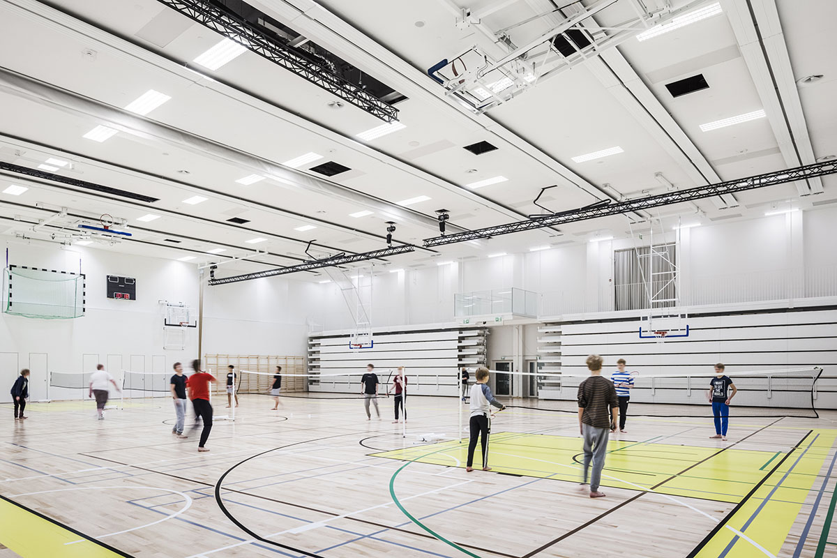 Lahdelma & Mahlamäki architects built school resembling