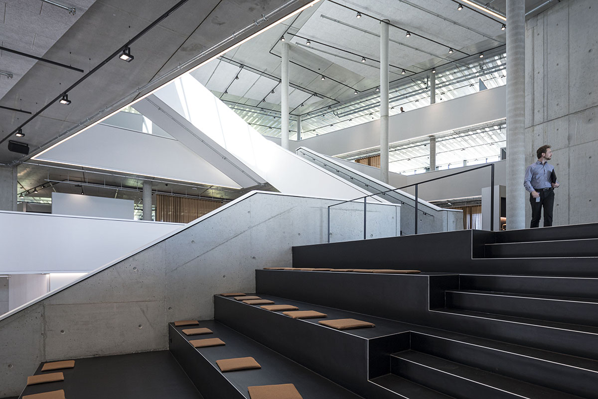 HENN completes new baramundi Headquarters in Augsburg