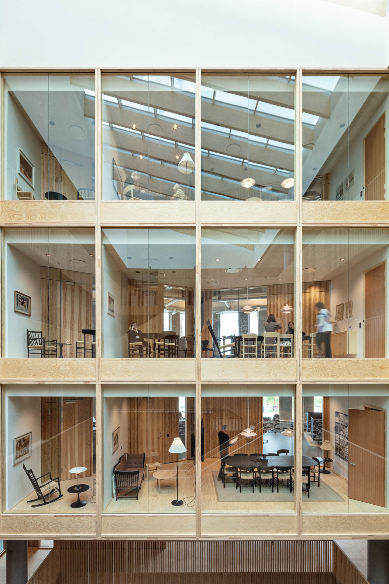 Henning Larsen completes new headquarters of housing association KAB in Copenhagen 