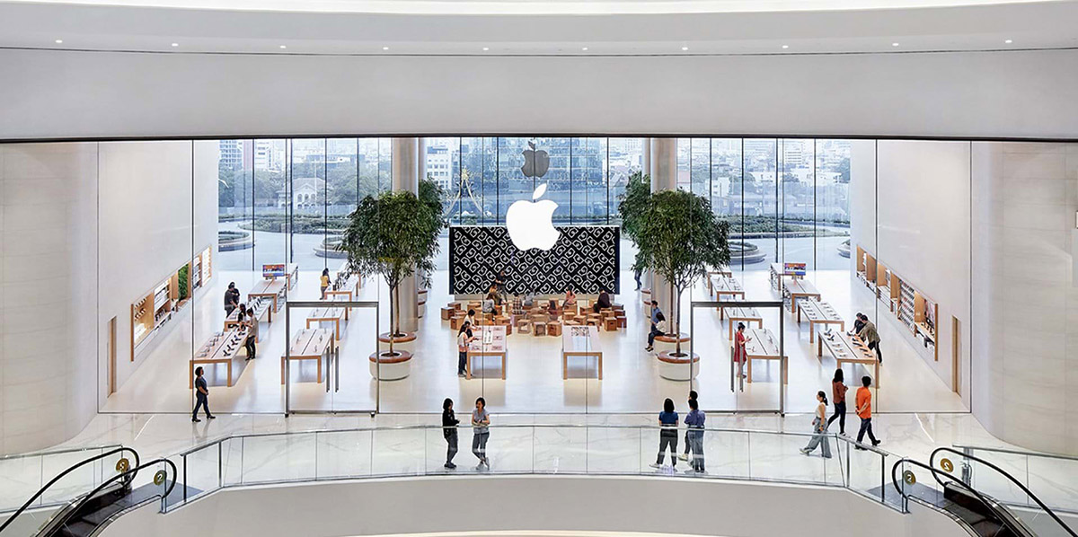 Foster + Partner completes Thailand's first Apple store in Bangkok