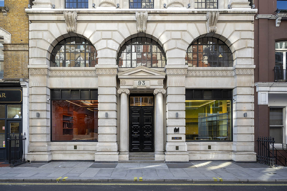 Sumayya Vally trasforma un edificio storico di Londra in uno spazio culturale dinamico e vibrante