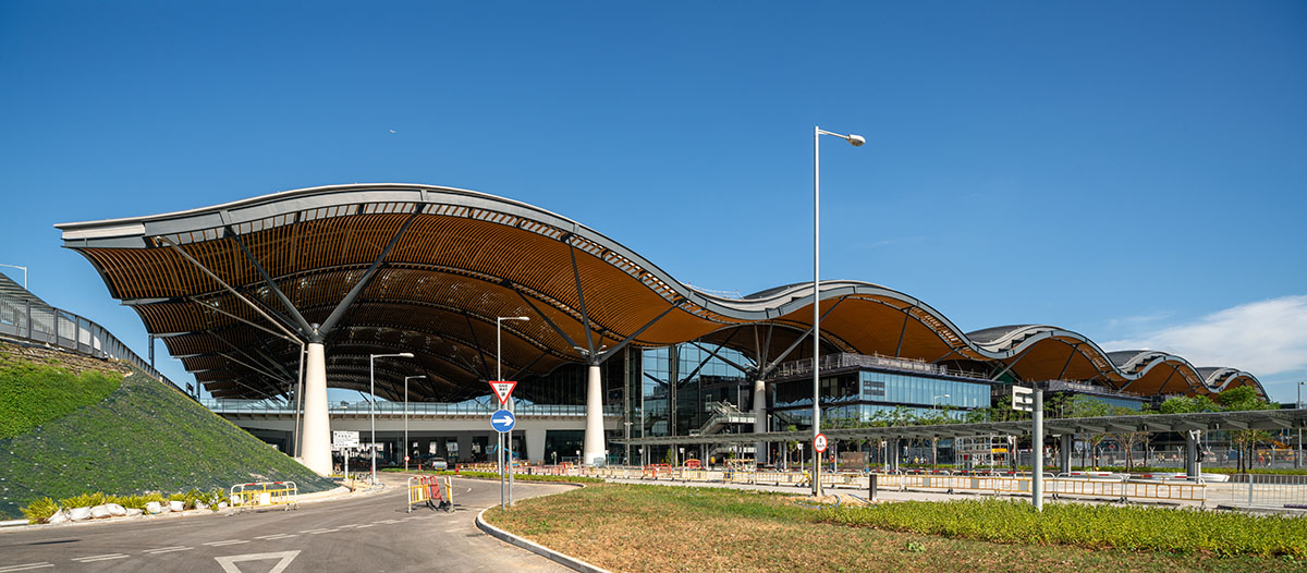 Aedas and RSHP complete a new Hong Kong Boundary Crossing Facility