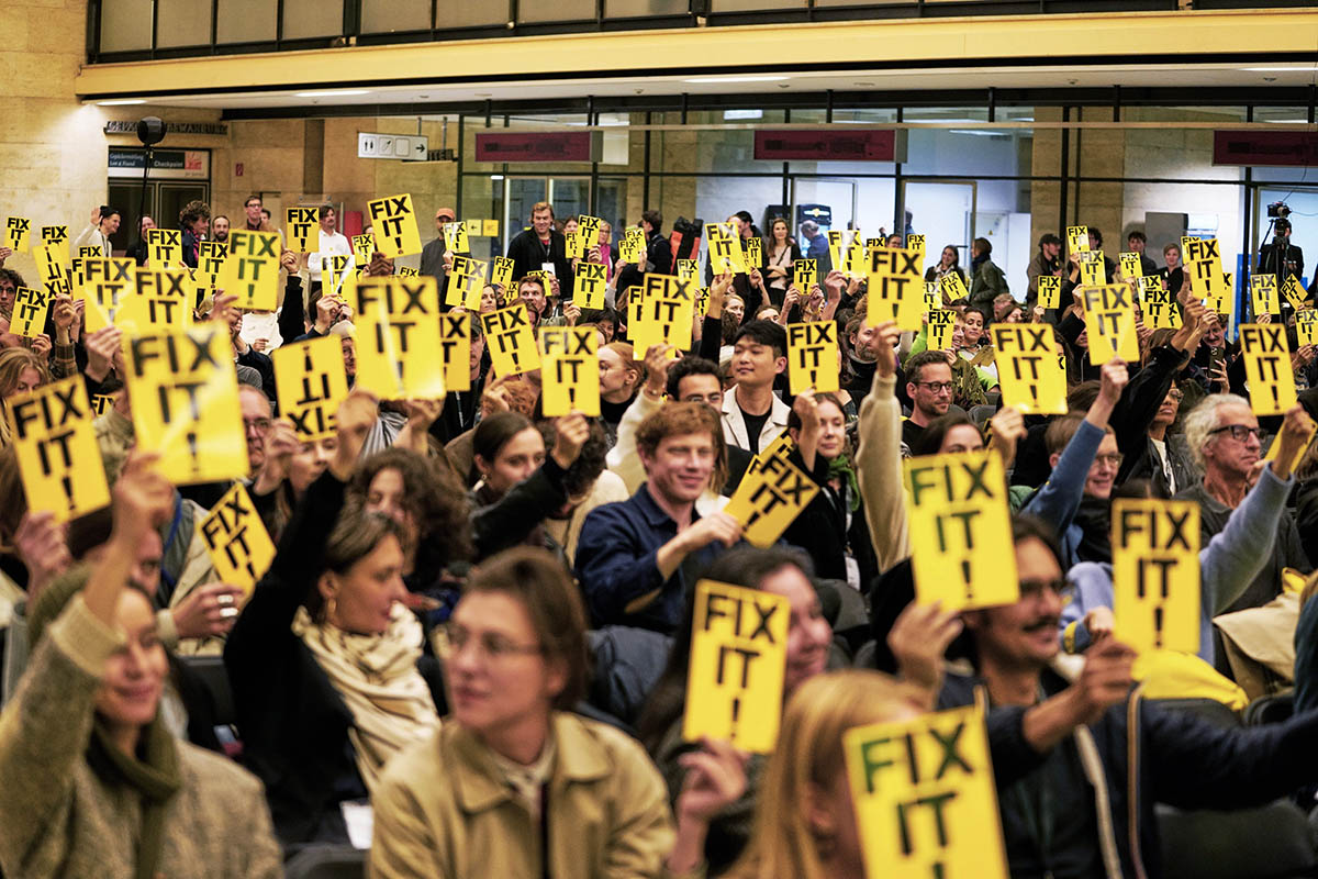 HouseEurope! wins the 2025 Obel Award for raising awareness and mobilising public support 