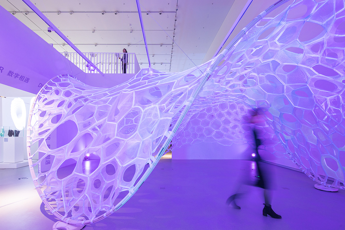 MVRDV Completes Labyrinth-Like Exhibition Space With Colour
