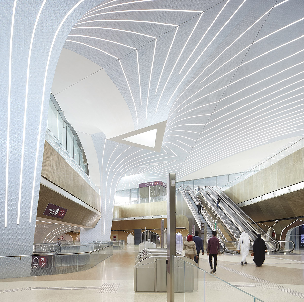 UNStudio completes the first 37 stations referencing to old Qatari architecture on Doha Metro Network