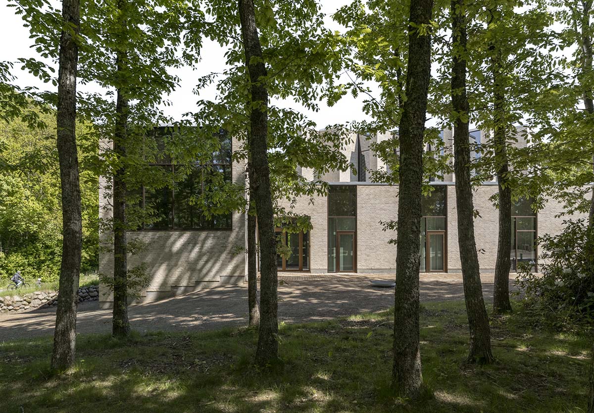 Historic Højvangen Church opens after 500 years, designed by Henning Larsen 