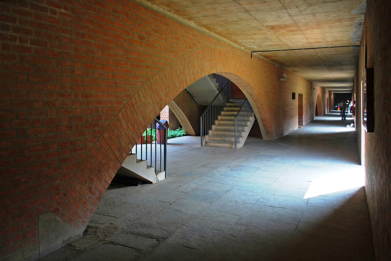 Louis Kahn-designed IIM-Ahmedabad invites alumni to support its restoration and conservation