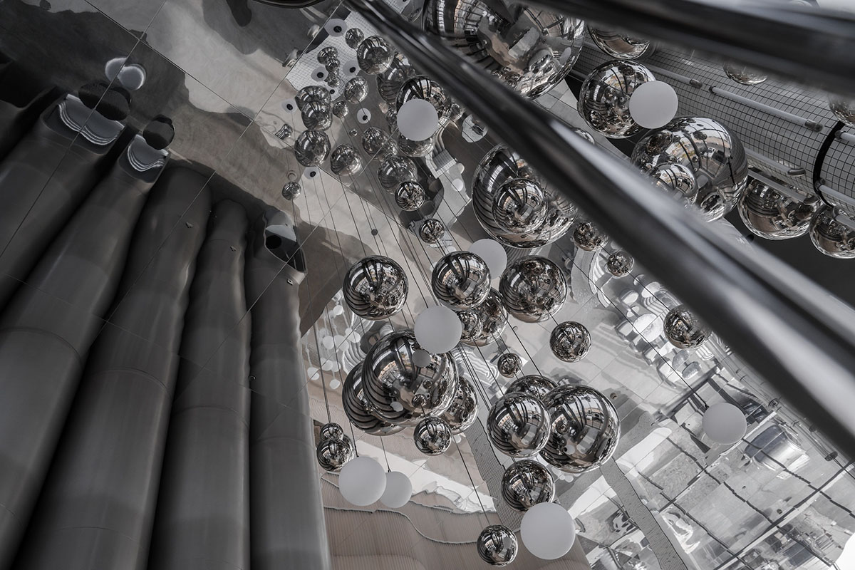 Masquespacio creates metallic interiors and water-inspired spaces for bakery in Saudi Arabia 