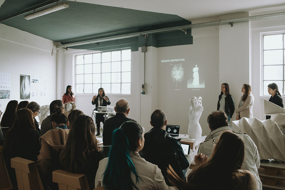 AA Visiting School's