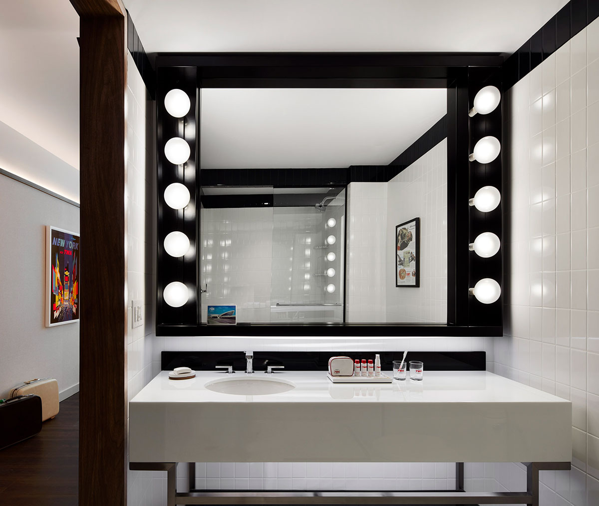 TWA Hotel started to take reservations at JFK Airport Terminal building by Eero Saarinen