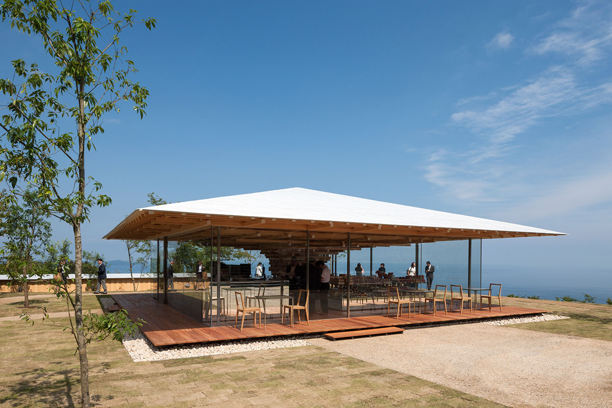 Kengo Kuma adds only tree-like structure to Coeda House without using extra columns in Shizuoka