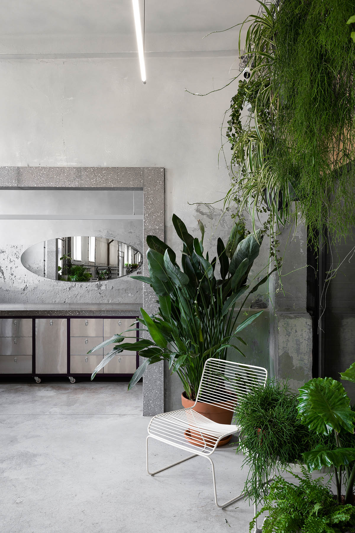 Flower Store Design By Rina Lovko Studio Refurbishes A Warehouse With Rustic Aesthetics