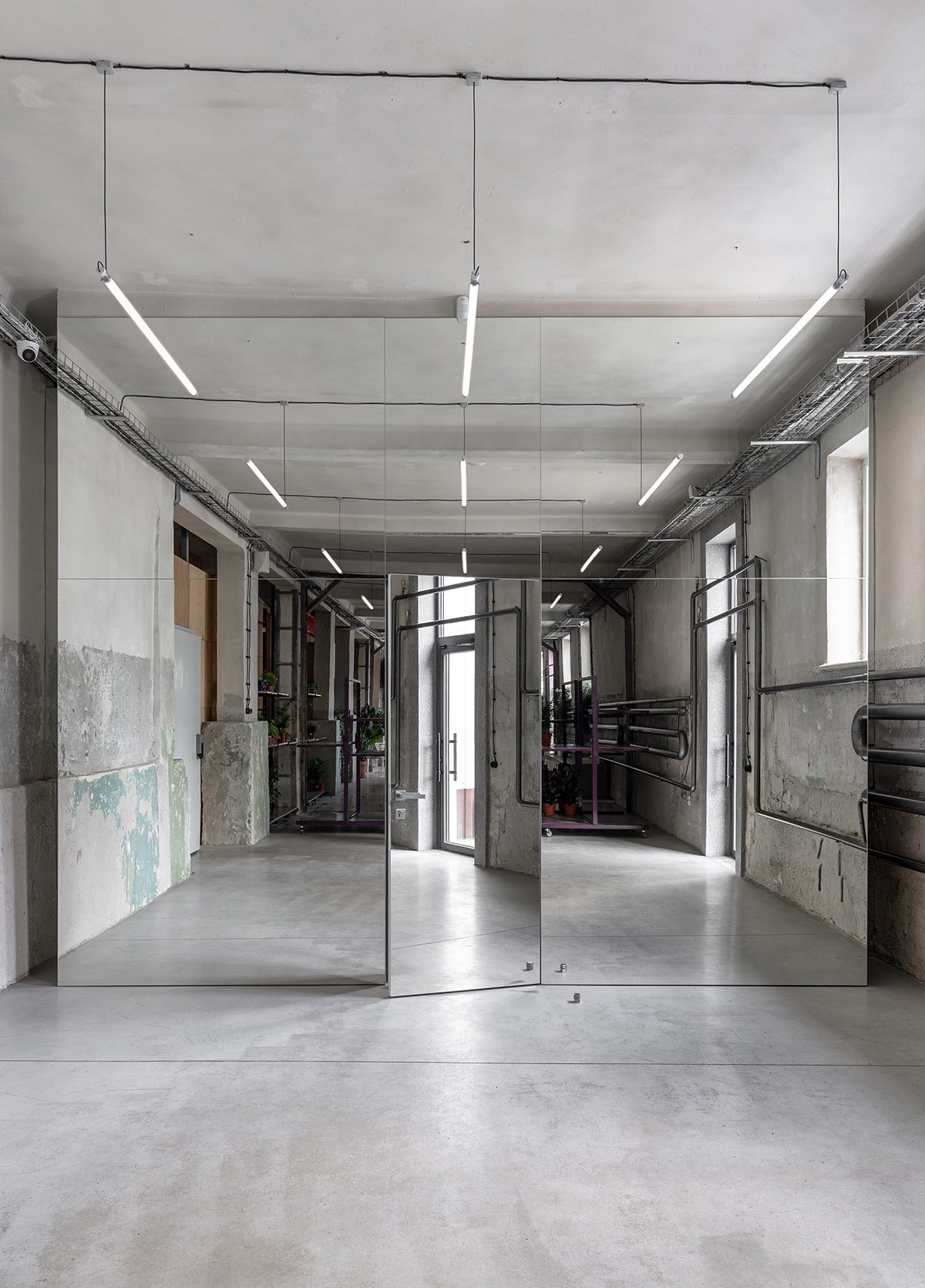 Flower Store Design By Rina Lovko Studio Refurbishes A Warehouse With Rustic Aesthetics