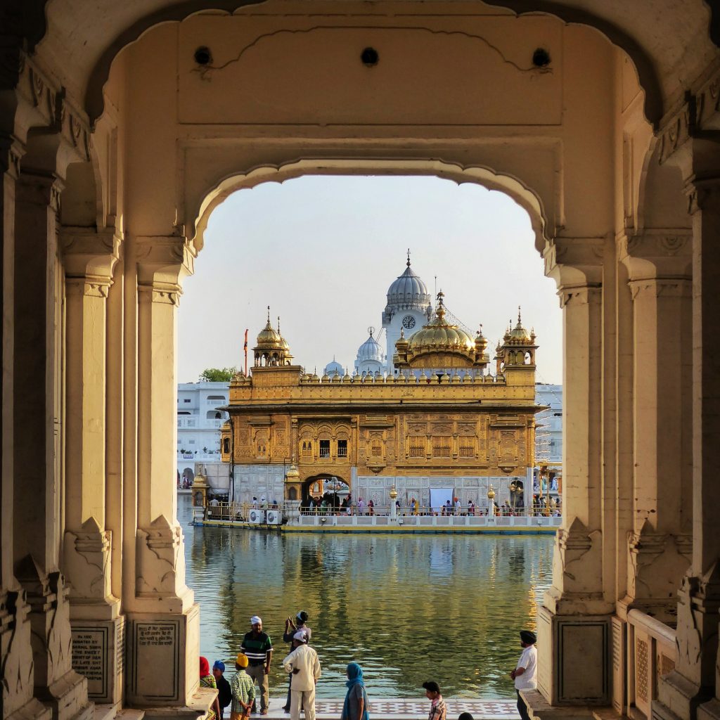 Golden Temple, Amritsar: Magnificent And Divine Footprint Of Sikh ...