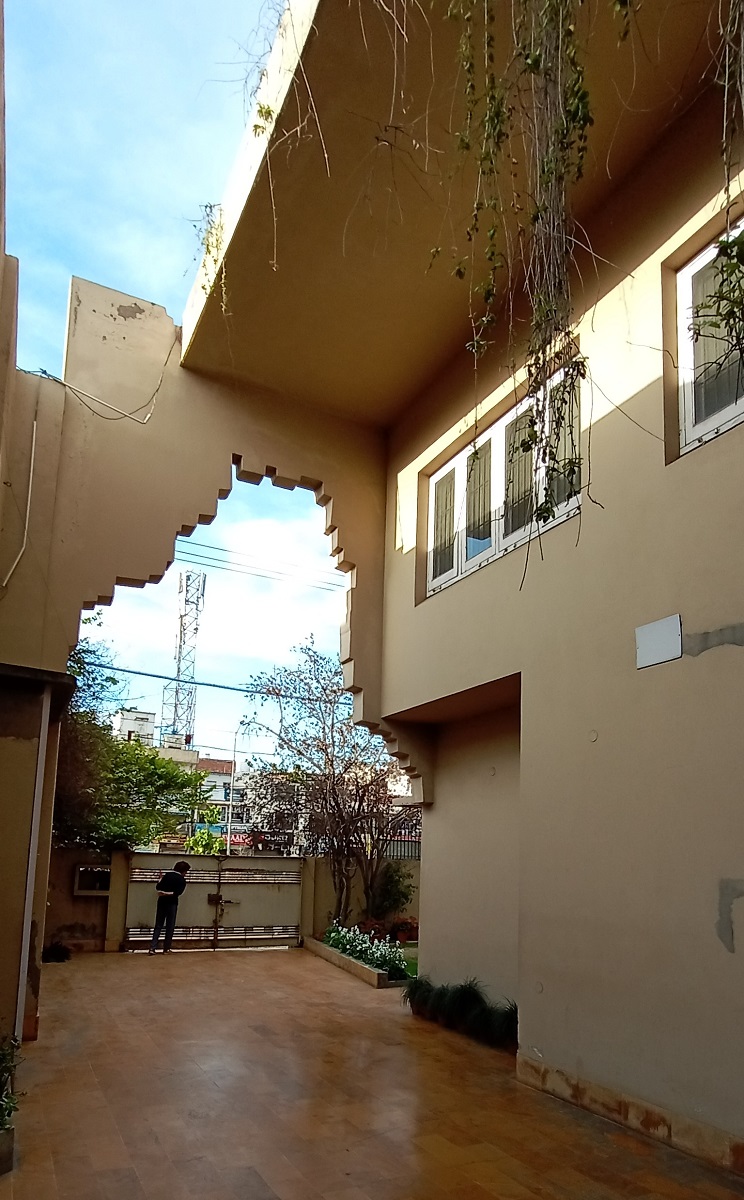 Form Follows Sun, Space & Verdure: Architect Dalbir Singh's Own House At Amritsar