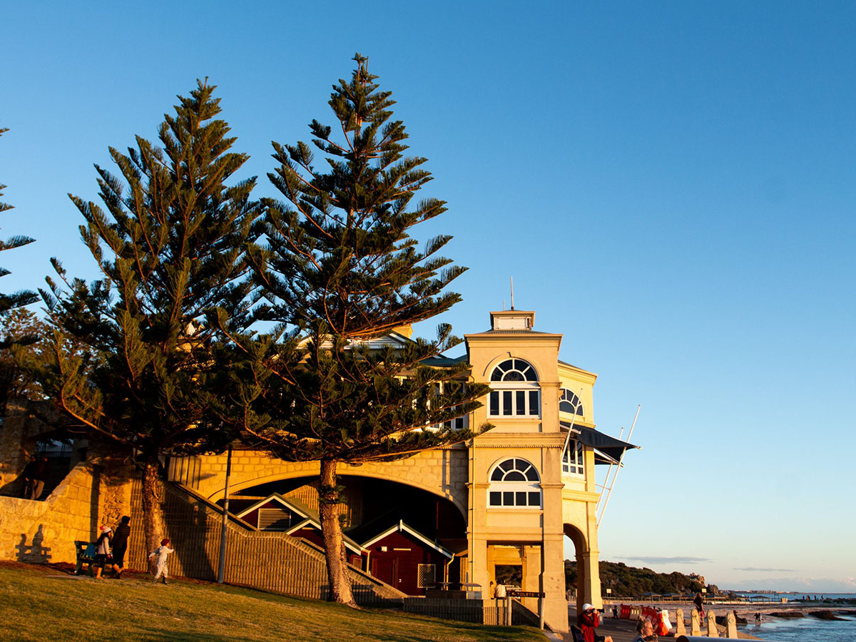 Architects propose sandy-formed, stone age-looking designs for Cottesloe Beach Pavilion in Australia