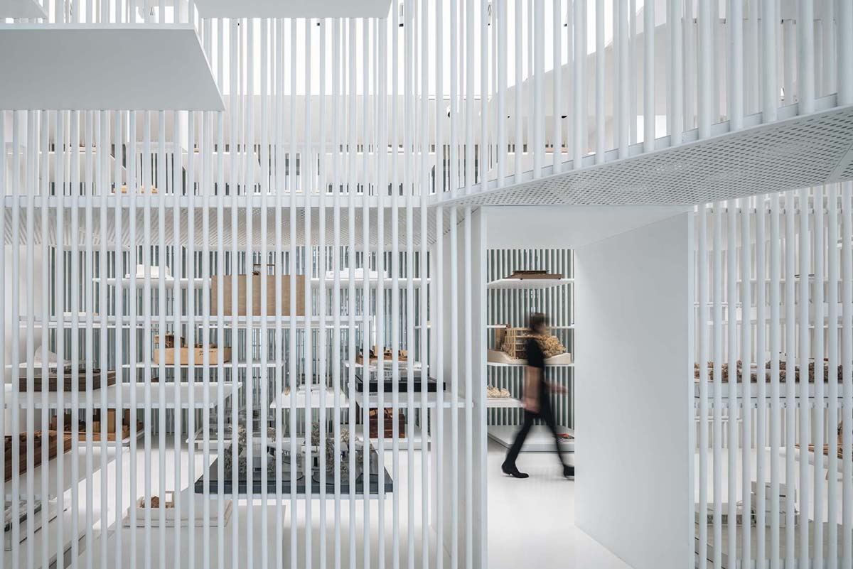 Wutopia Lab designed the first architectural model museum of China with continuous steel pipes
