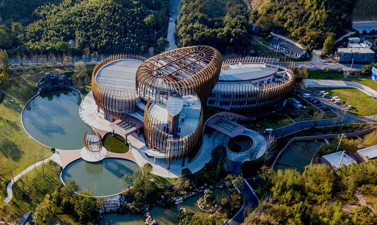 Bulbous-formed bamboo elements form this organic resort designed by JADE+QA & Stylus Studio