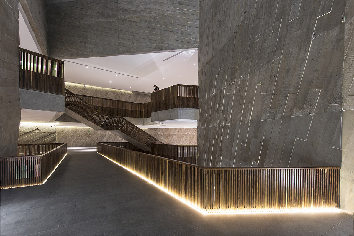 Rojkind Arquitectos completes concert hall with mega concrete volumes ...