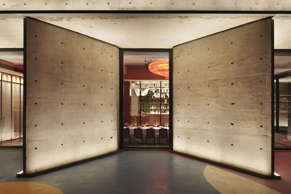 FUNUN LAB completes restaurant with ribbon-like red sculptural staircase in Beijing