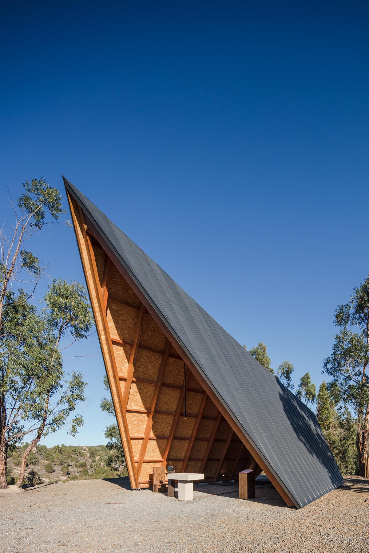 Plano Humano Arquitectos completes passageway-looking chapel in Portugal