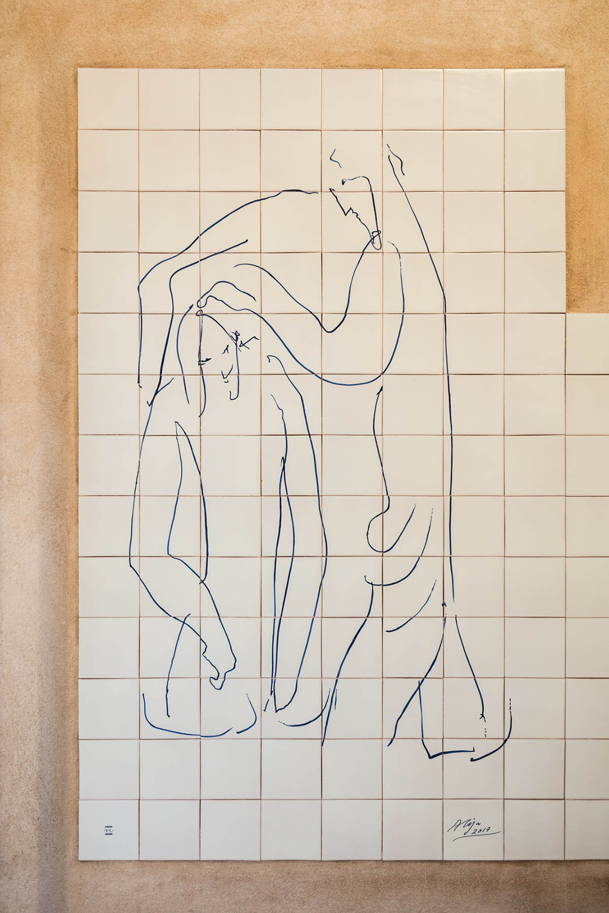 Álvaro Siza completes beige-colored Hillside Chapel in the middle of the natural landscape in Lagos