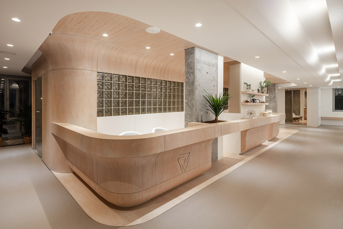 Minimal and rich color palette embrace diversity in this interior for a yoga studio in Kuwait