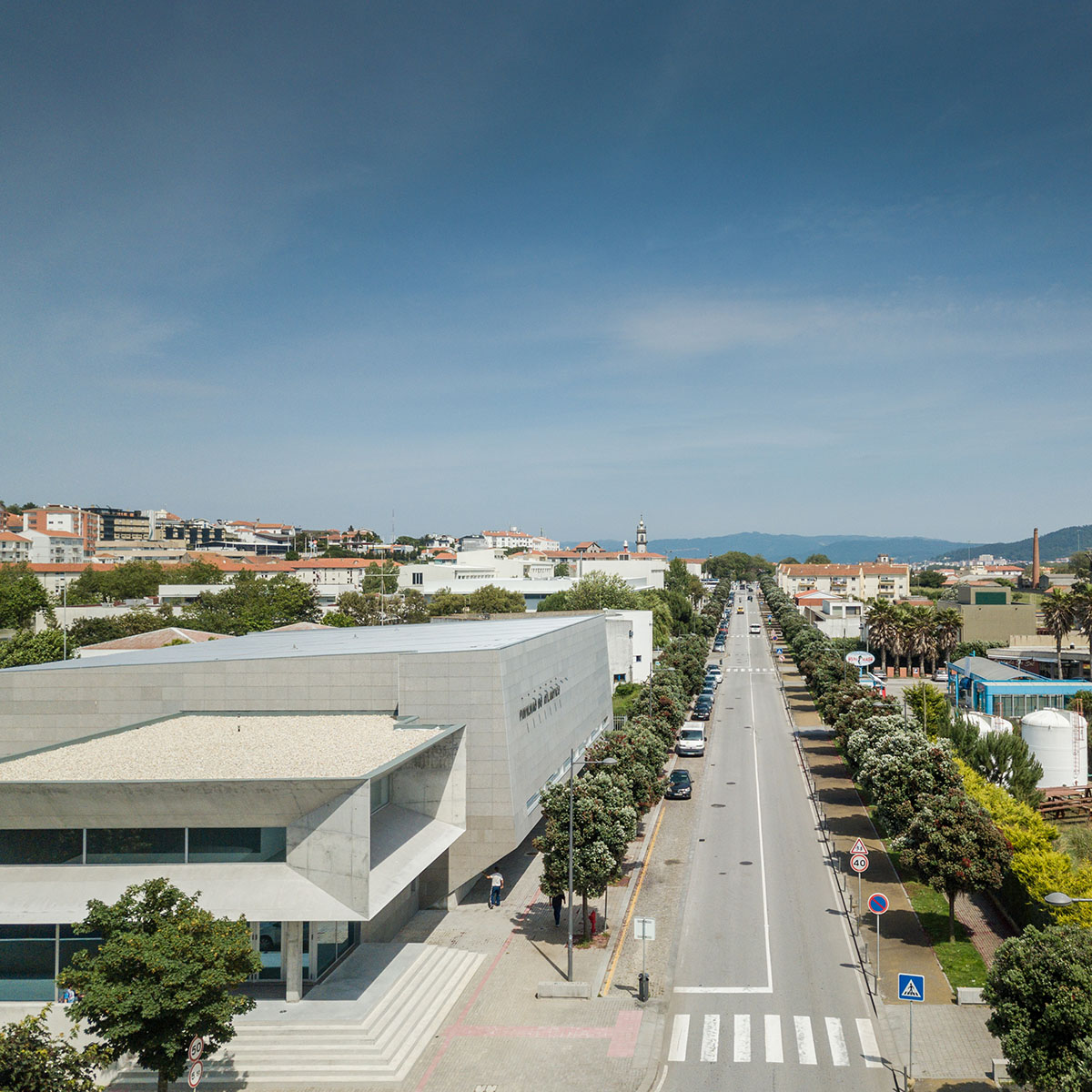 Valdemar Coutinho Architects completes brutalist sports pavilion in Portugal