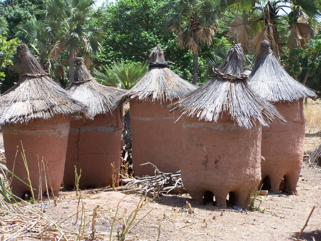 Public Space: Storage potentials and complexity of public storages in Kenya