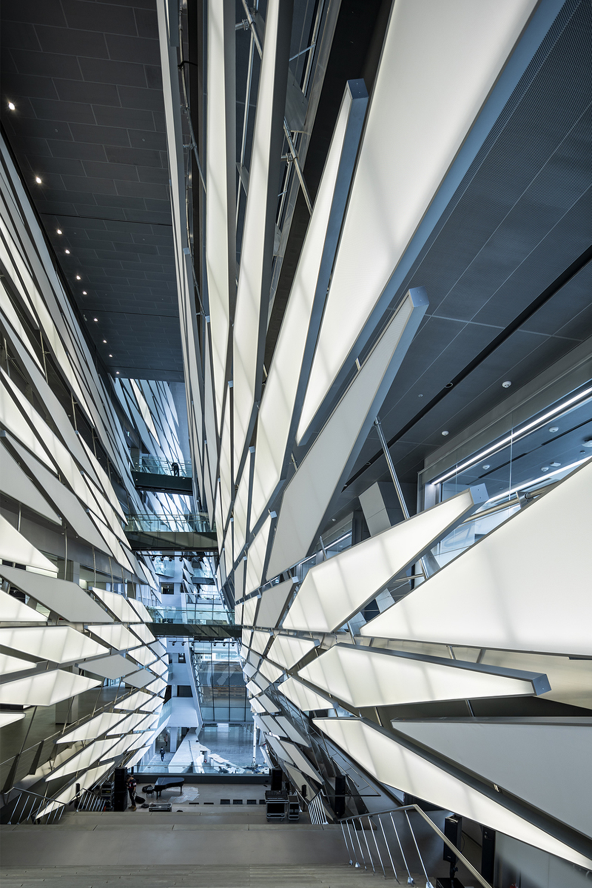 Morphosis transforms high-tech fabric into a new façade system of Kolon One Tower in Seoul