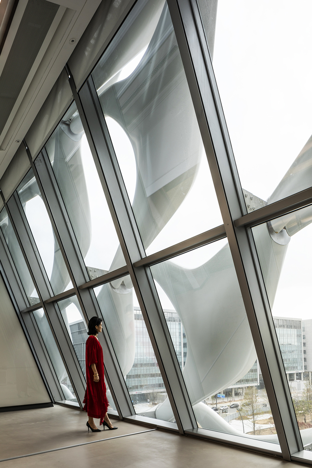 Morphosis transforms high-tech fabric into a new façade system of Kolon One Tower in Seoul