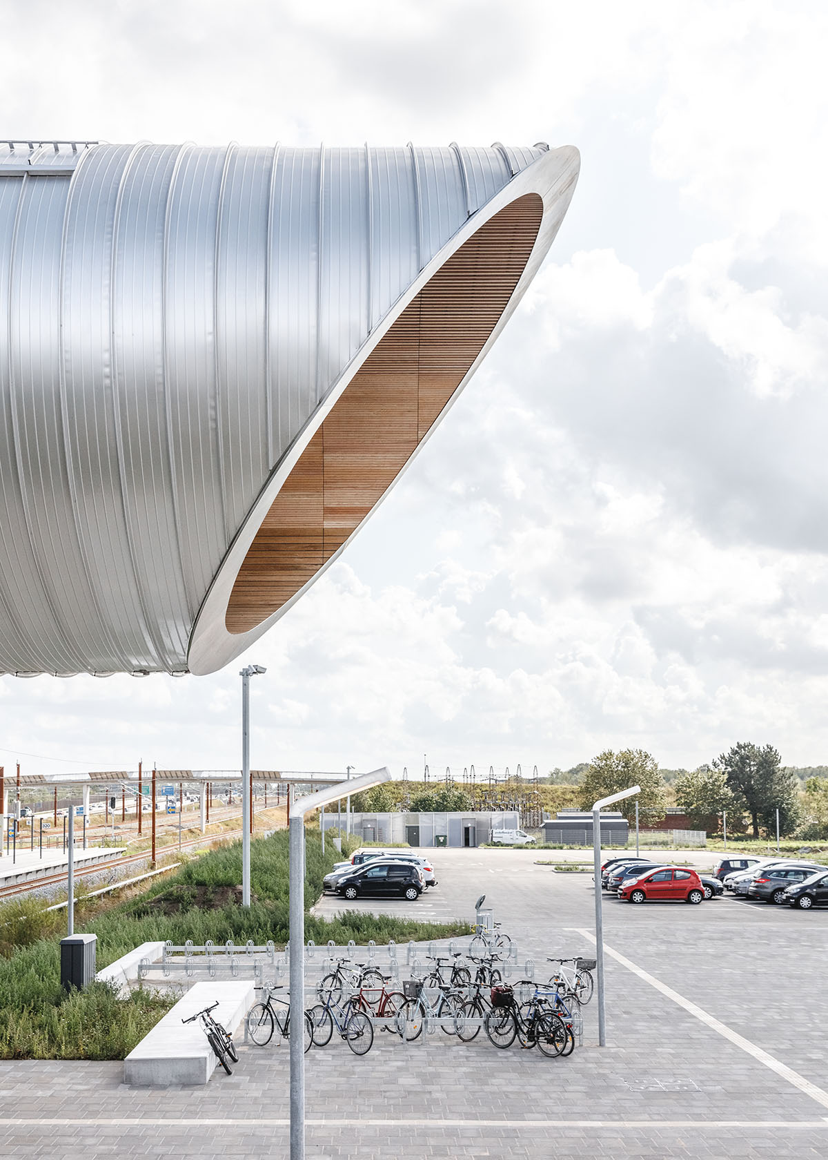 COBE and DISSING+WEITLING's sinuous tubular Køge Nord Station opened in Copenhagen