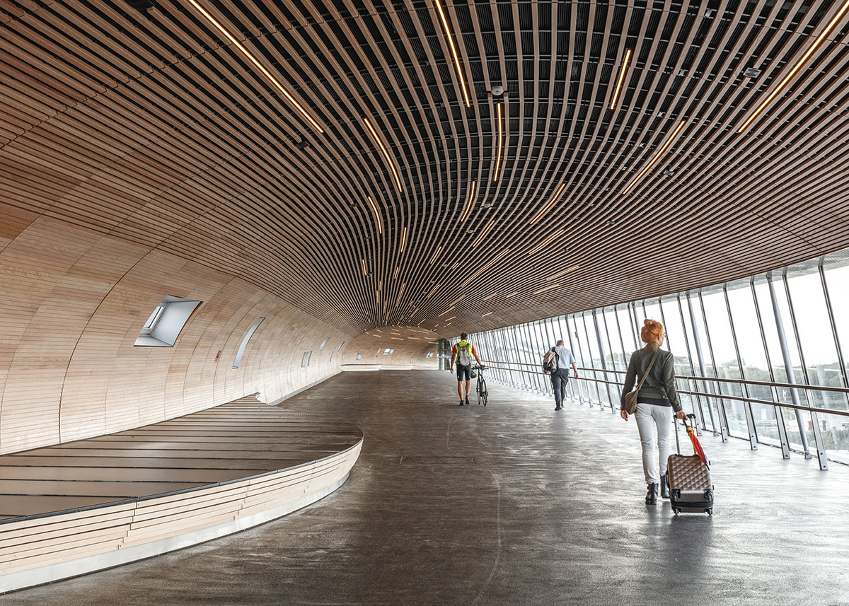 COBE and DISSING+WEITLING's sinuous tubular Køge Nord Station opened in Copenhagen