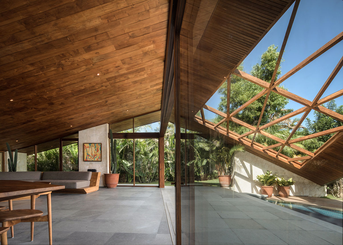 Giant sloping polygonal shading element marks Alexis Dornier's House Carbon in Bali