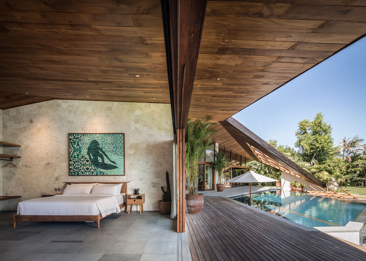 Giant sloping polygonal shading element marks Alexis Dornier's House Carbon in Bali