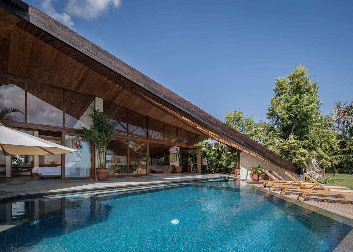 Giant sloping polygonal shading element marks Alexis Dornier's House Carbon in Bali