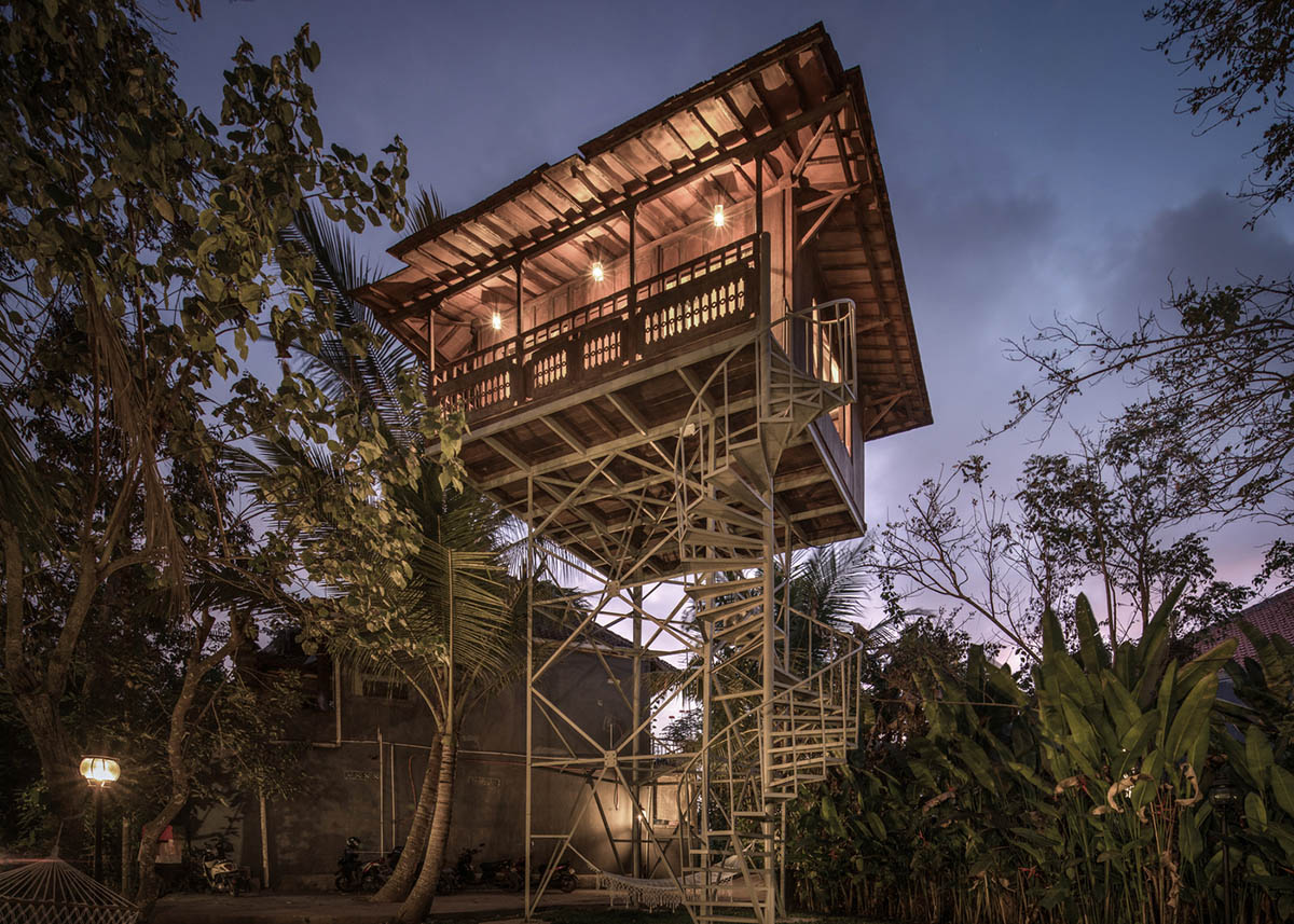 Alexis Dornier's treetop boutique hotels are built with light materials ...