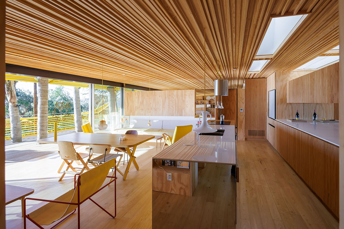 SelgasCano and Diego Cano wrap La Canaria House with recycled aluminum colourful tubes in LA