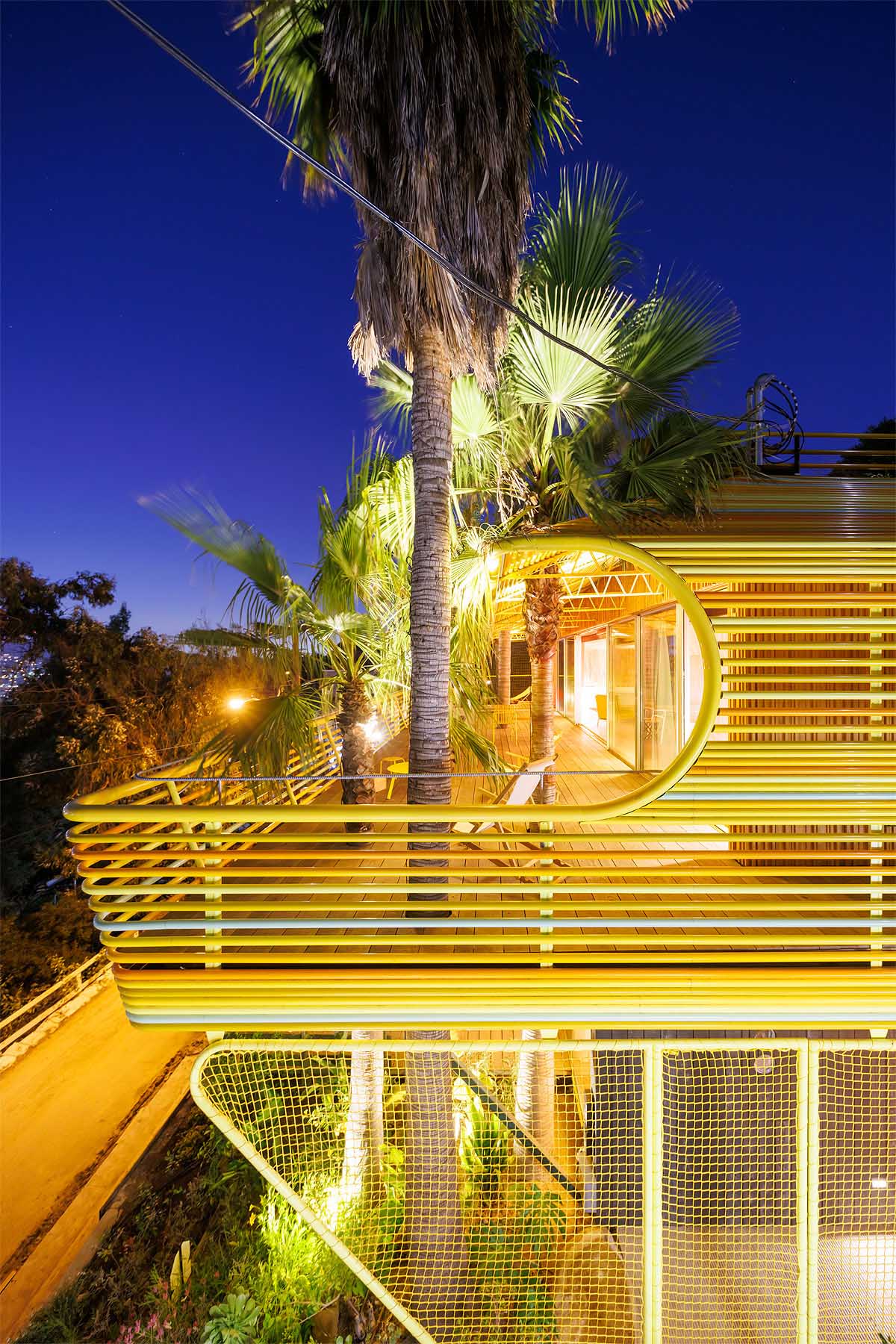 SelgasCano and Diego Cano wrap La Canaria House with recycled aluminum colourful tubes in LA