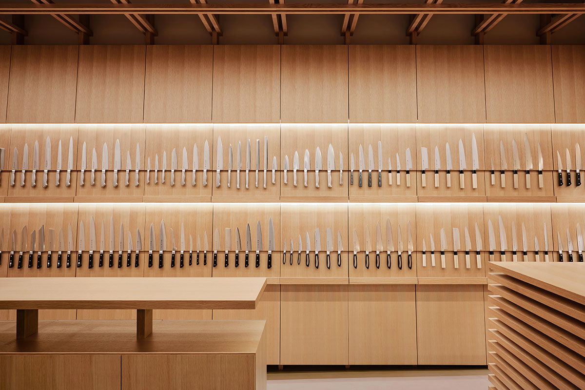 KATATA YOSHIHITO DESIGN creates wooden knife gallery in Osaka 