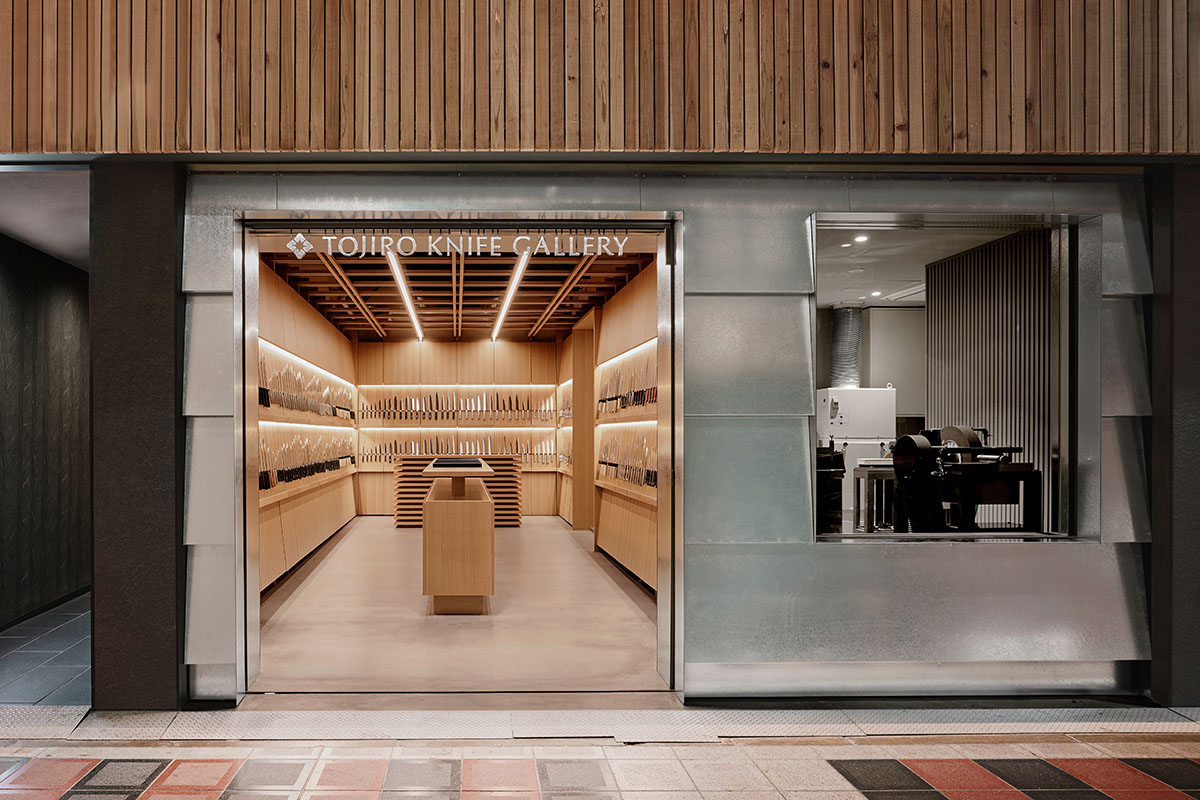 KATATA YOSHIHITO DESIGN creates wooden knife gallery in Osaka 