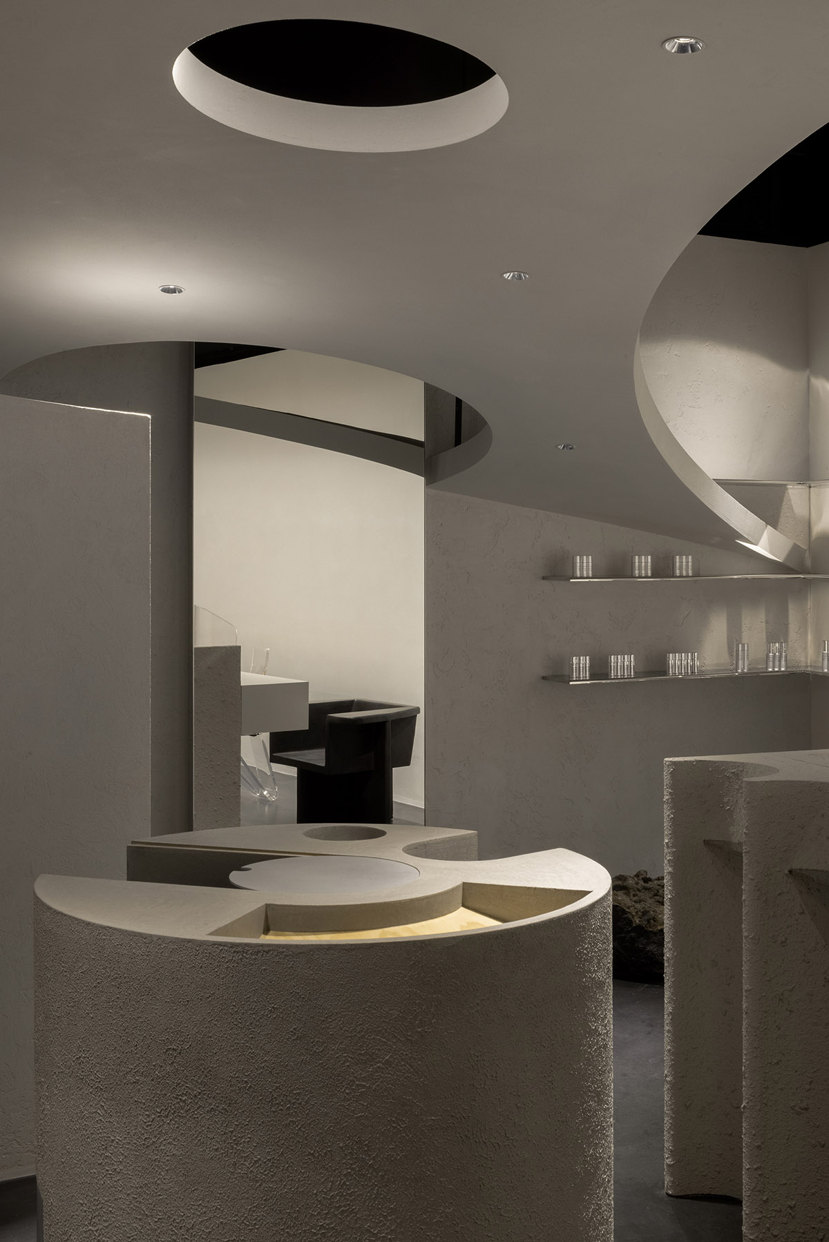 lialawlab completes retro-futuristic skincare centre in Hangzhou, China