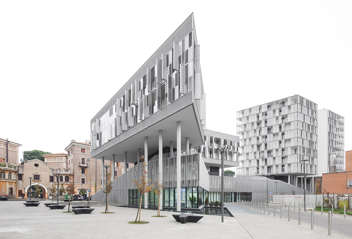 Labics' new fragmented complex fosters public space by setting trajectories in the heart of Rome