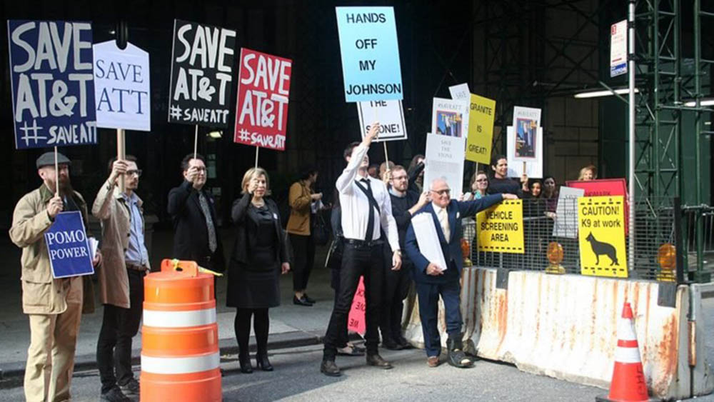 Architects protest Snøhetta’s proposal for AT&T building in New York
