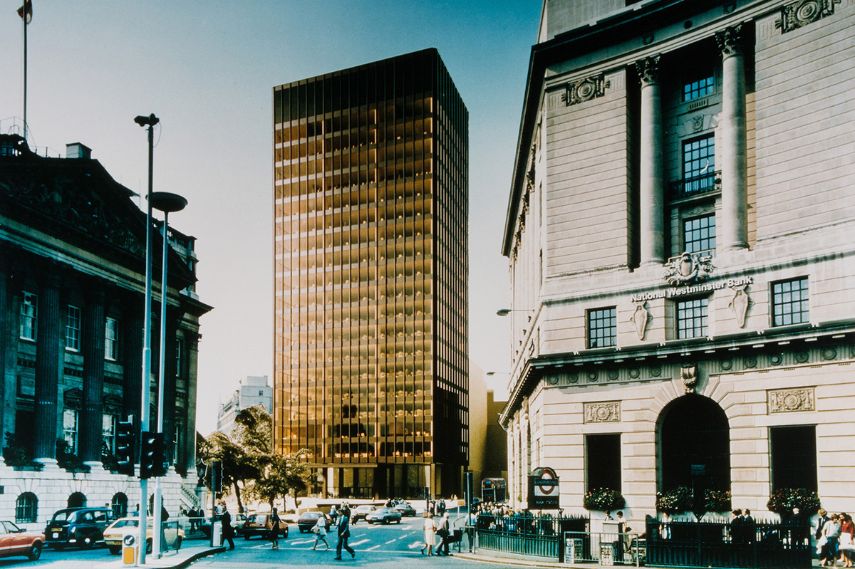 Mies van der Rohe’s unbuilt scheme for London revealed at RIBA’s new exhibition in detail